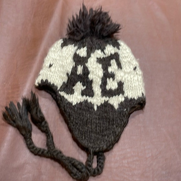 Accessories - American Eagle trapper hat